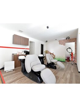 高技術×厳選薬剤で、極上の指通りを実現◎美髪を生み出すストレートに「大満足」のお声多数★