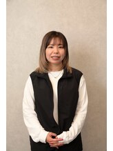 MIKA【心地よい空間作りを心掛けています／ボブ／ハイライト】[三島/髪質改善/ブリーチ/インナーカラー]