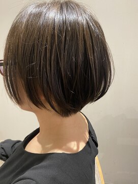 イルミナ・アディクシーカラーカット