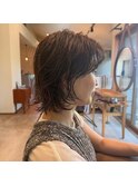 レイヤーボブにラフなニュアンスパーマ