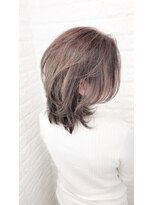 ミッシェル アフロート(michelle afloat)&nbsp;20代30代40代50代小顔くびれ表面軽めレイヤーCカーブカット