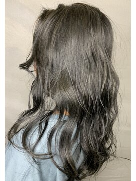 エッジ 下北沢(edge.) edge.下北沢 カーキグレージュカラー