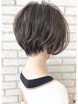 アンド ストーリーズ(&STORIES) ボブ/デザインカラー/ローライト/髪質改善/縮毛矯正