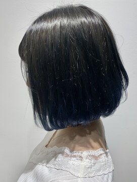 アース 青葉台店(HAIR&MAKE EARTH) 裾カラーブルー