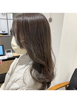 アルマヘアー(Alma hair by murasaki) ◎柔らかグレーベージュのレイヤースタイル◎