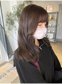 やわらかグレージュ×顔周りレイヤー