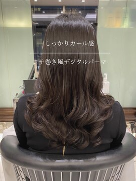 アピッシュ ギンザ(apish ginza) tomo レイヤーたっぷり髪質改善コテ巻き風酸性デジタルパーマ