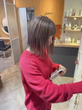 ニール(Neale.) ハイトーンベージュ