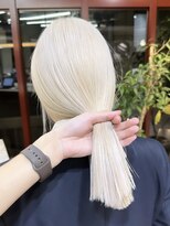 ヲタク(wotaku.)&nbsp;ホワイトブロンドダブルカラーインナーカラーケアブリーチ