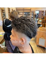 シェロヘア(cielo HAIR)&nbsp;フェード×ツイスパハイライト