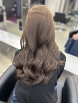 ペレ 栄店(PELE)&nbsp;デザインカラー/レイヤーカット/ウェットヘア/オリーブベージュ