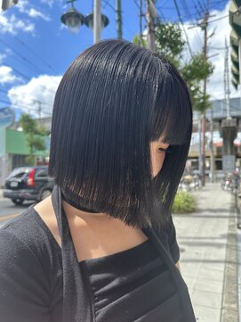 ラブリッシュ(LOVERICHE) 〈秋、冬にもオススメ!〉パツッとボブ!