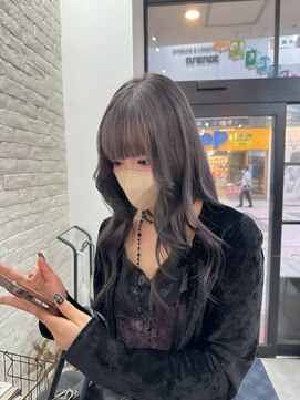 ブレス(bless) 透明感グレー