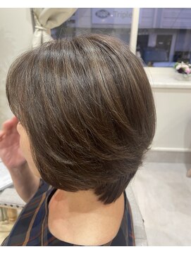 ロジー(Rosy) ツヤショートボブ