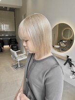 ソル 栄矢場町(SOL) ホワイトベージュ/ホワイトグレージュ/ミニボブ