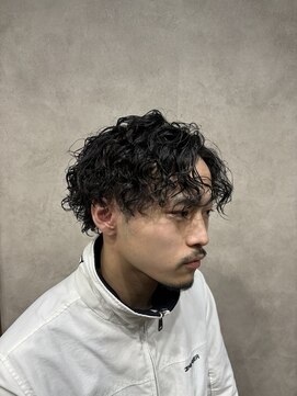 エデンバイトゥルークリエイション(EDEN by True Creation) 大人の色気太めスパイラルパーマ