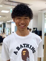 シャルムバイケンジ(Charm.by KENJE)&nbsp;波巻きシャドウパーマツイストスパイラル無造作銀座メンズパーマ