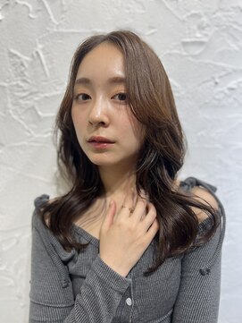 ネオリーブ シュシュ 神保町店(Neolive susu) レイヤースタイル♪