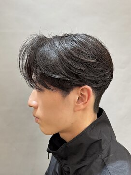 ニコ トウキョウ ヨコハマ(nico) メンズパーマ毛流れセンターパートニュアンスパーマ