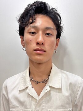 アッド バイ ケーツー(add by K-two) メンズカット/センターパート/ニュアンスパーマ