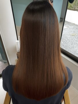 タスメット(+Met.) 髪質改善ストレート／カラーエステ／美髪／艶髪／+Me t.