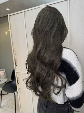 ジーナ 札幌(Zina) オリーブグレージュ