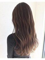 セラ ヘアデザイン(SELAh)&nbsp;透明感と品のある大人グレージュ