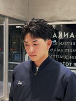 サンカリ 新居浜駅前店(SANKARI)&nbsp;テーパーフェード×フェザー