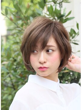 ロエナ(ROENA) 20代30代40代50代小顔カット黒髪ワンレンボブルフネビージュ前髪