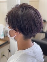 コアフィールフィス(COIFFURE fils)&nbsp;【見附　今町】メンズ　センターパート　パープルカラー刈り上げ