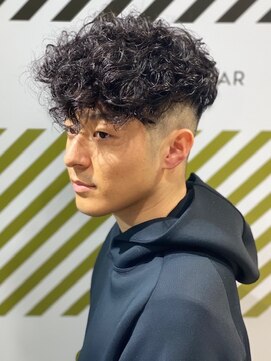 バーバーバー 四谷(BARBER-BAR) 大人カッコいい20代30代スペインカール