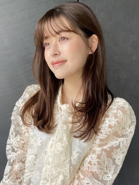 アンガーデン(Une GARDEN) レイヤーカット/グレージュ/オリーブベージュ/アッシュ/顔まわり