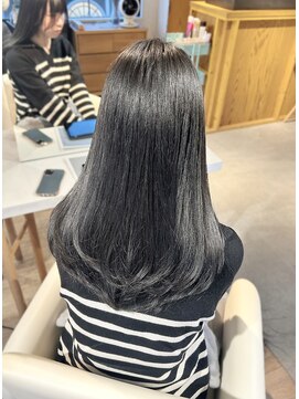 リアン(Lien) ice blue greige