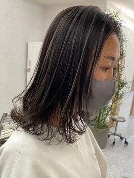 キノ(kino) コントラストハイライトミディアム細めグレージュ