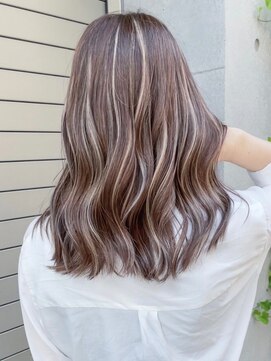 ヘアーサロン アモル(HAIR SALON Amor) ハイライトレイヤーカットダブルカラーイルミナカラー縮毛矯正