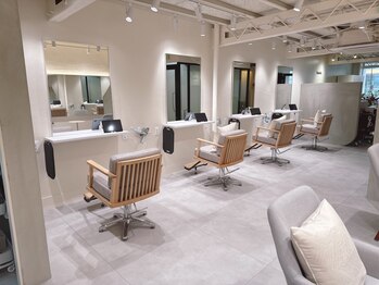 カエラ バイ アメリ(kaela by ameri)の写真/洗練されて新しくなった『kaela by ameri』で上質な癒しと最高の技術を体感ください◎