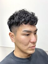 ヨシザワインク プレミアム 築地店(YOSHIZAWA Inc. PREMIUM)&nbsp;メンズショートパーマクルクル癖毛風刈り上げツーブロ