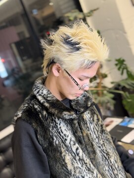 ディーカヘアーセンダイ(Di KA HAIR sendai) ”blond×black Design color”