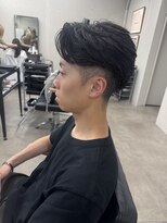 ヌークバイラヴェスト 四日市(neuk by lovest)&nbsp;【neuk服部】リバースセンターパートフェザーショート