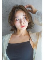 フィルムス ヨコハマ プラス(FILMS 横浜 +)&nbsp;レイヤーカット/ミディアムボブ/ハッシュカット/前髪/横浜+