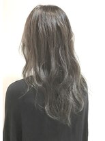 フレイムスヘアデザイン(FRAMES hair design)&nbsp;透明感のある柔らかいソフトグレージュ×セミロング