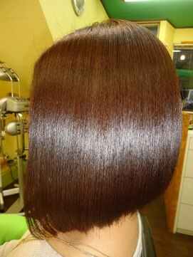 エムスリーディーミュゼステージ(M3D) ピコカラー＆トリートメント＆カット