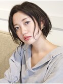 ［30代・40代大人女性］イルミナカラー耳かけショートボブ[藤沢]