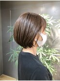 ショートボブ