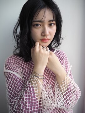 イル(il) シアーブラックミディ【刈谷　安城　知立】