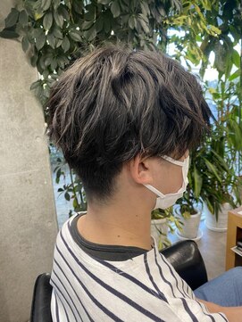 シェル 吉祥寺(shell) コンマヘア/アップバング/ツーブロック/パーマ/刈り上げ/TOKIO