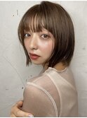 ぷつっとストレートボブ