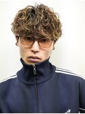 金髪ハイライトカラーハイトーンカラーメンズマッシュ
