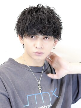 アーリー(Ali'i) ツイストスパイラルパーマ韓国マッシュブルーブラック波打ち