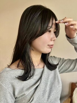 マッシュ チャヤマチ(MASHU chayamachi) 【くびれ】レイヤーミディアムスタイル